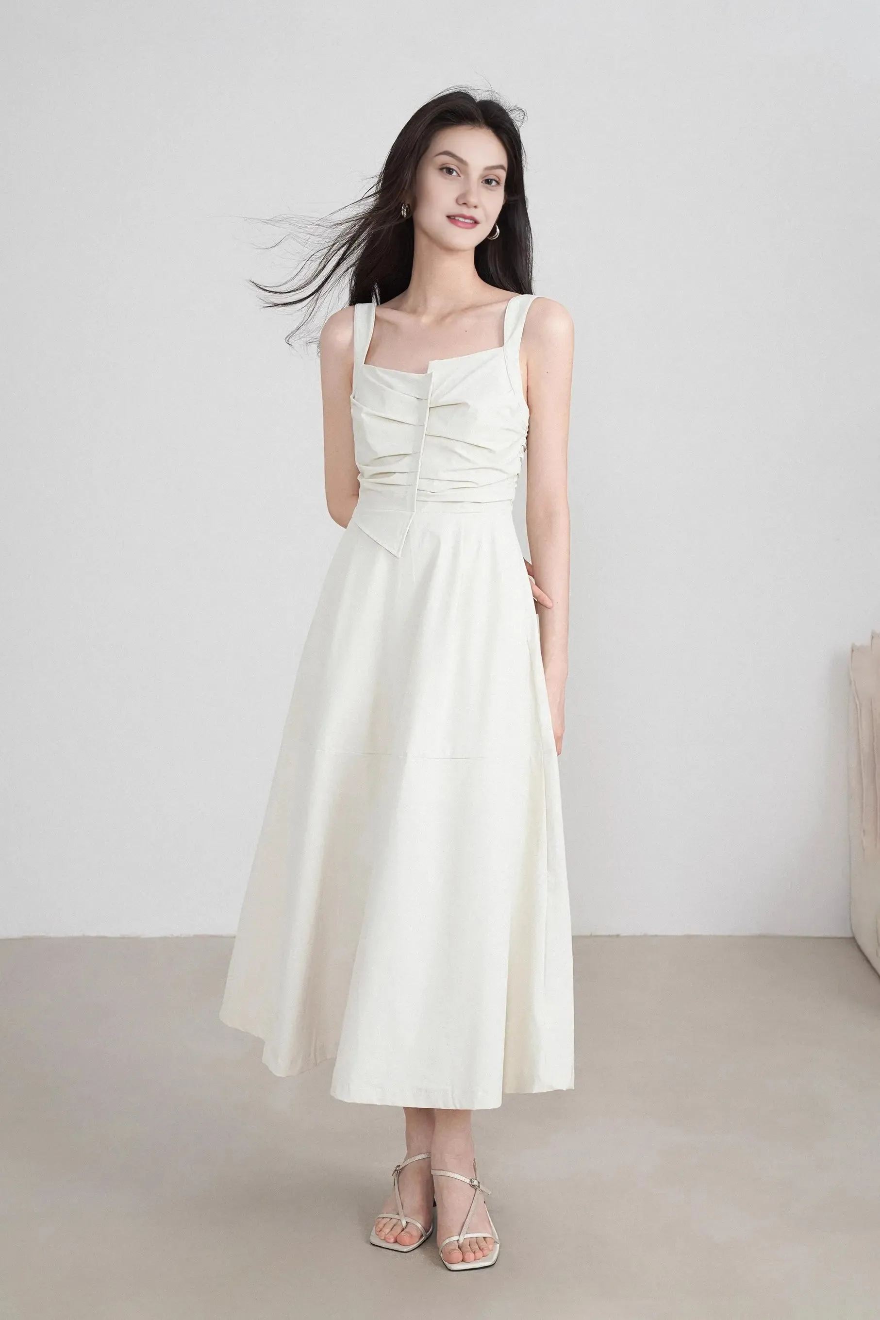 Asymmetric Front Sleevesless Dress