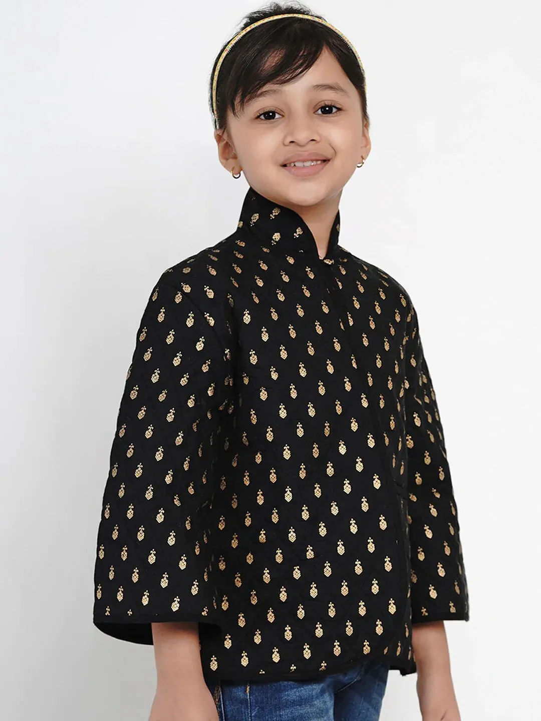 Girls Black & Gold Self Design Tailored Jacket