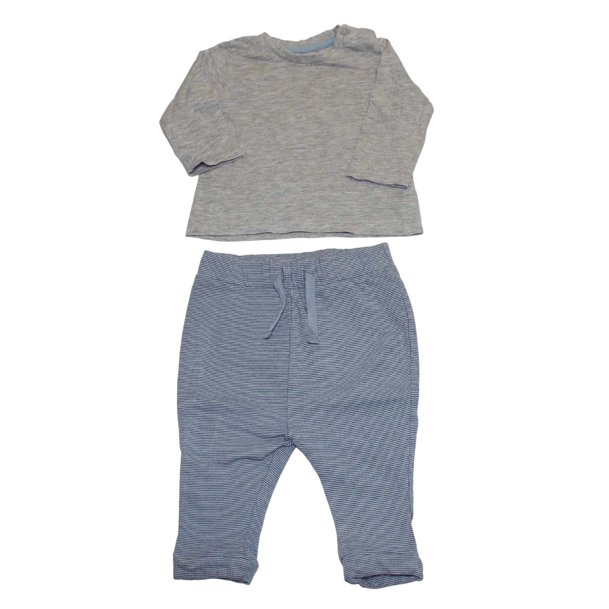 Grey/Stripe Outfit