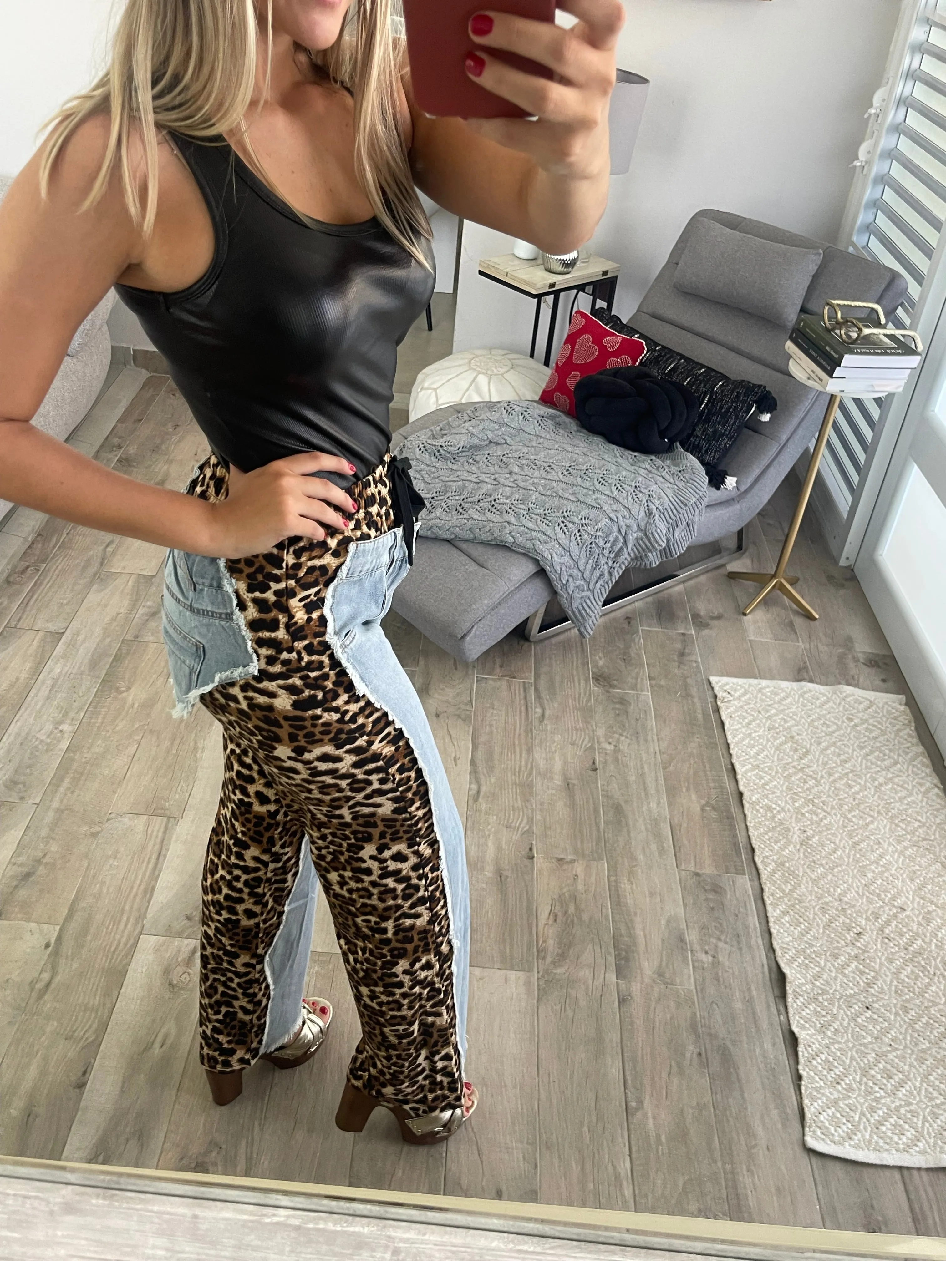 LEOPARD DENIM PANTS