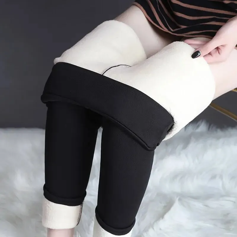 LVSANW Women Pants Winter Fleece Thicken Pants Lamb Wool Outerwear Thermal High Waist Leggings Warm Slim Black Velvet Female Trousers