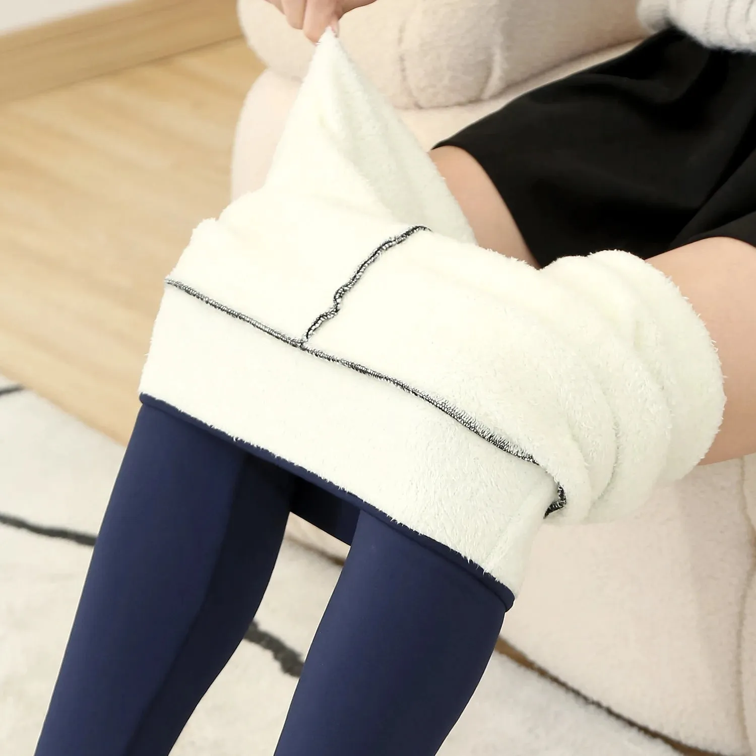 LVSANW Women Pants Winter Fleece Thicken Pants Lamb Wool Outerwear Thermal High Waist Leggings Warm Slim Black Velvet Female Trousers