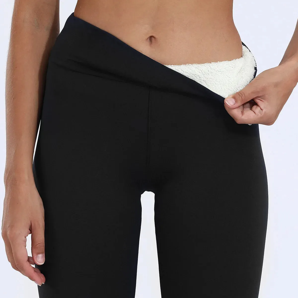 LVSANW Women Pants Winter Fleece Thicken Pants Lamb Wool Outerwear Thermal High Waist Leggings Warm Slim Black Velvet Female Trousers