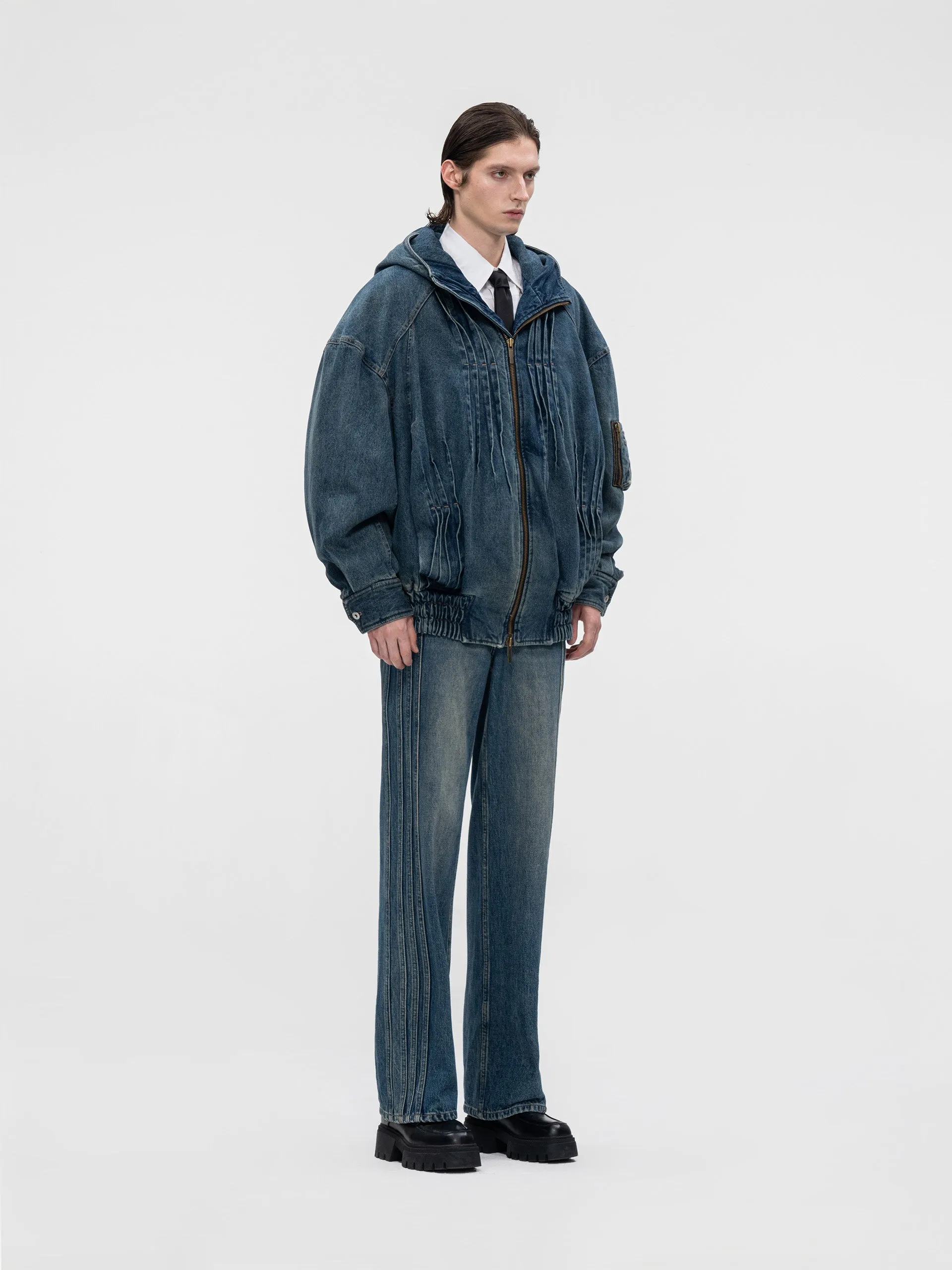 OVERSIZED BOMBER JACKET