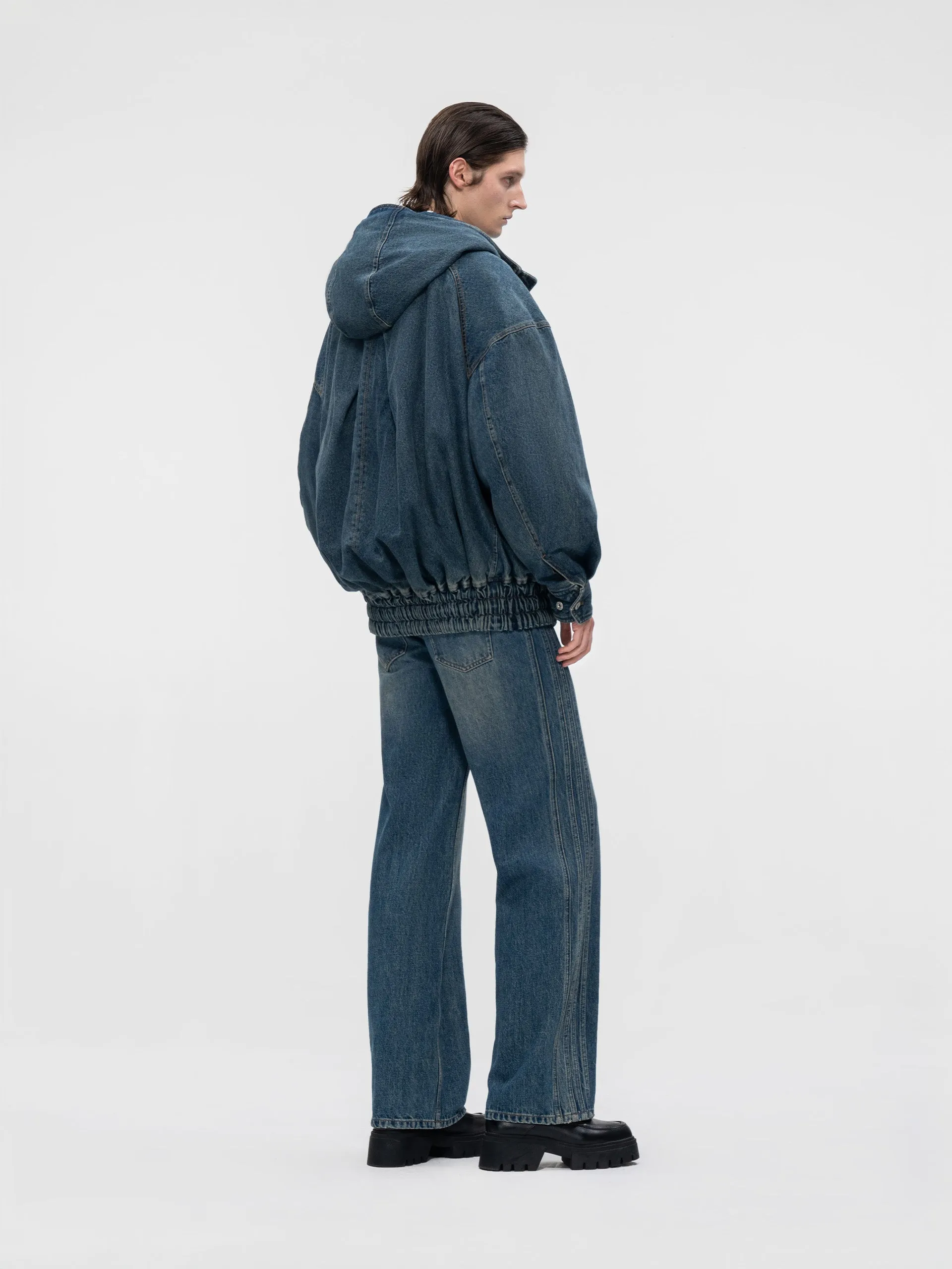 OVERSIZED BOMBER JACKET