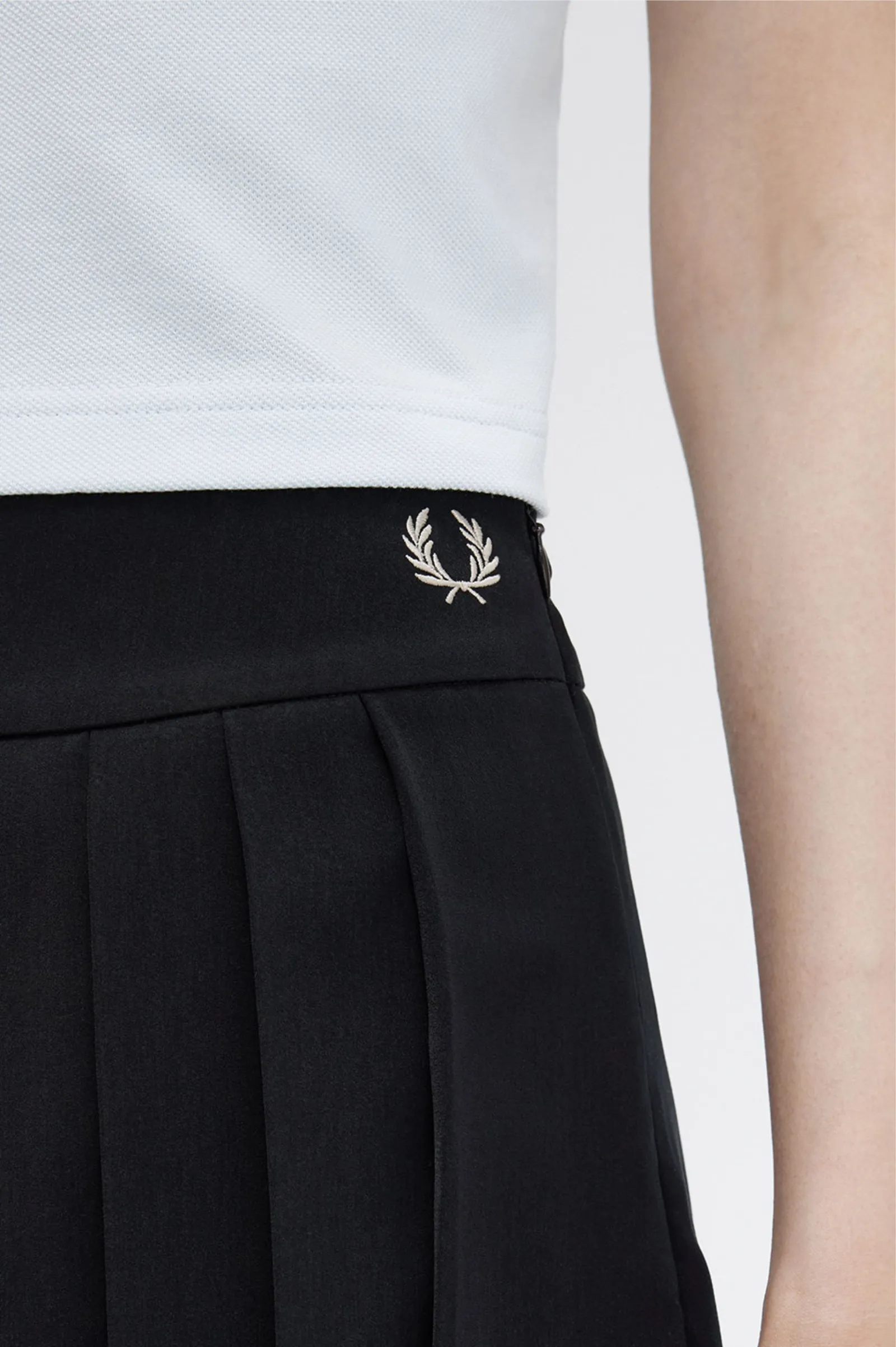 PLEATED SKIRT  SKIRT