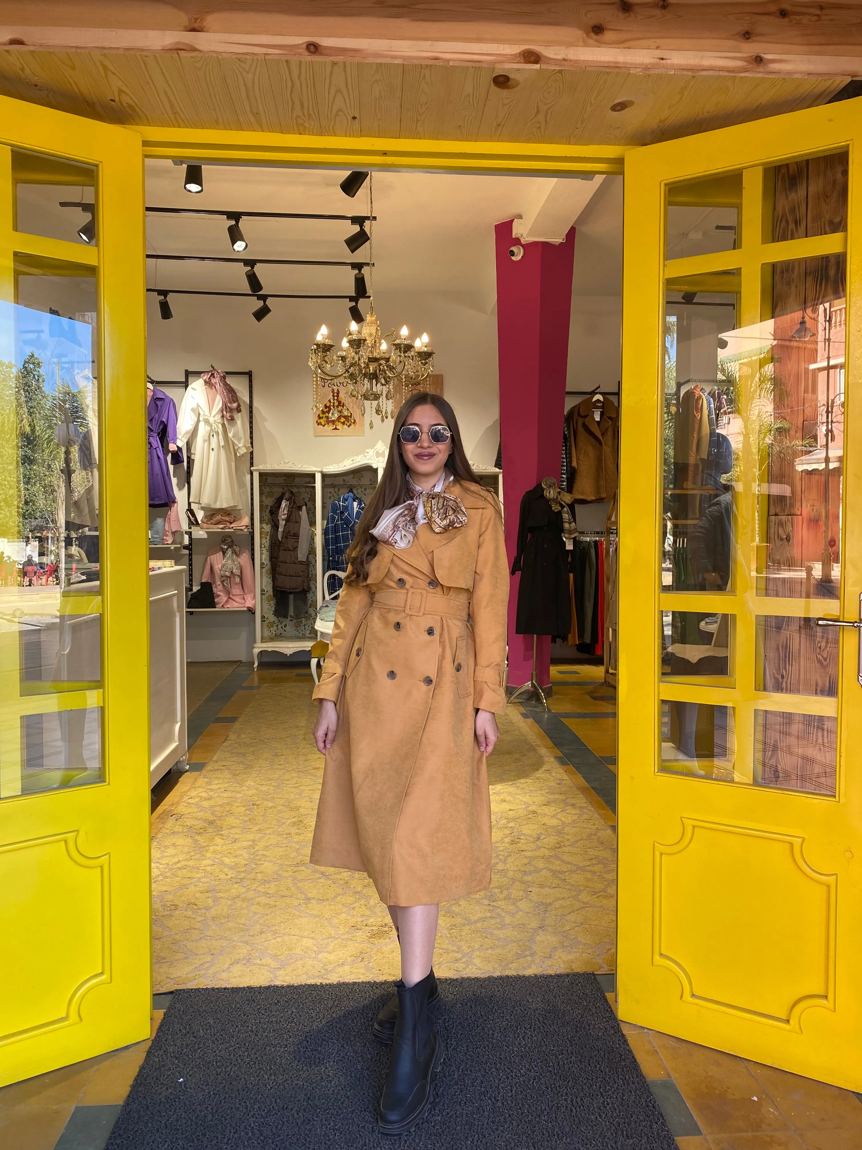 Trench coat centré