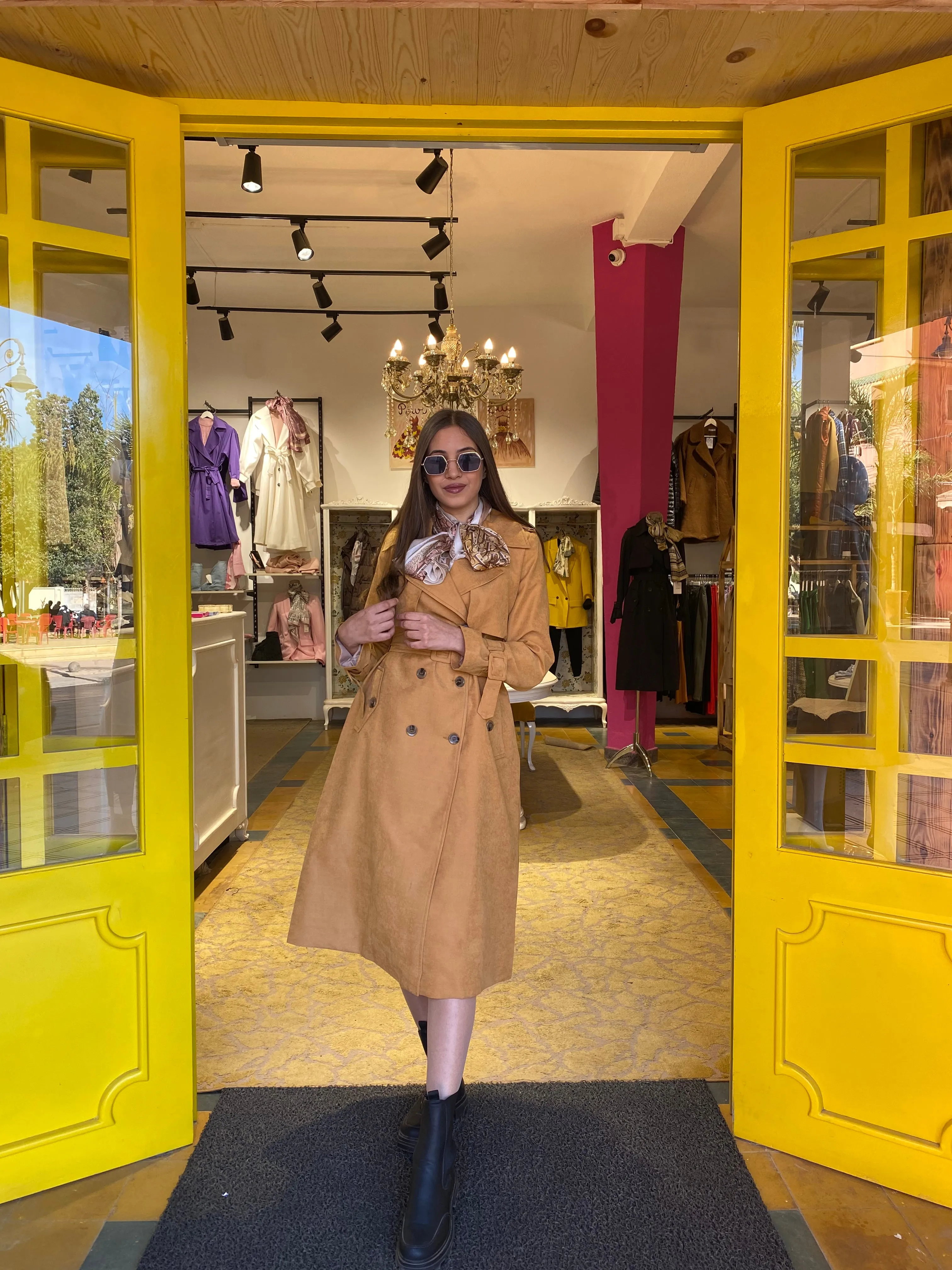 Trench coat centré