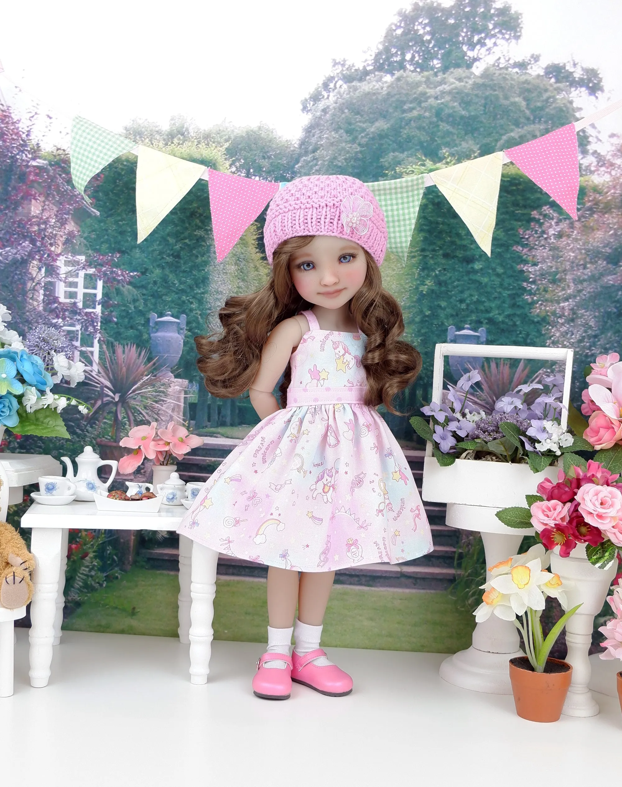 Unicorn Dreams - dress and sweater set with shoes for Ruby Red Fashion Friends doll