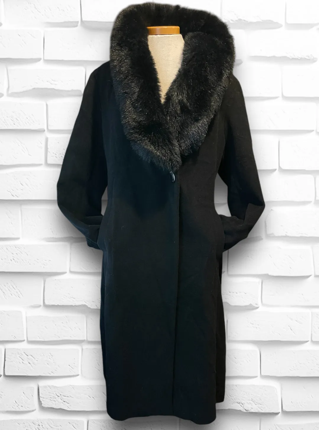 Vintage Covington Big Faux Fur Collar Black Overcoat